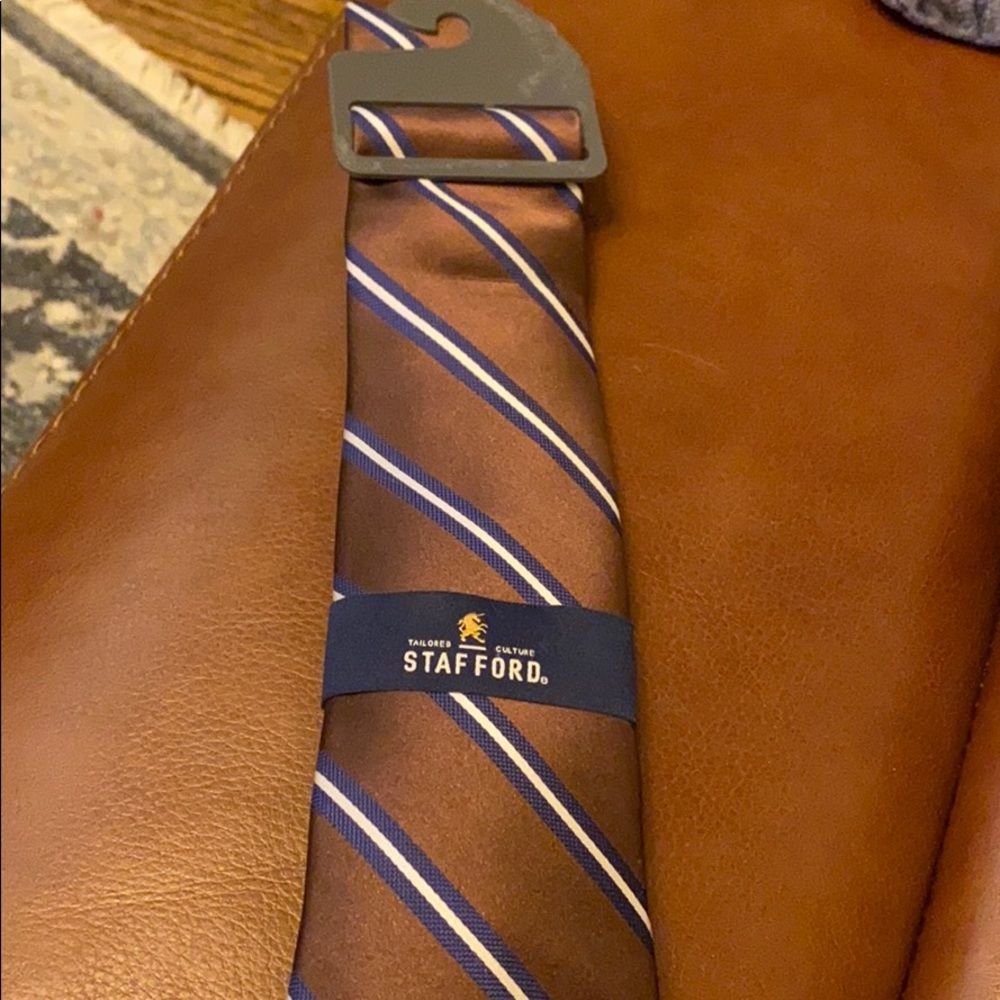 Brown Stafford Tie, new, nice - Picture 2 of 4